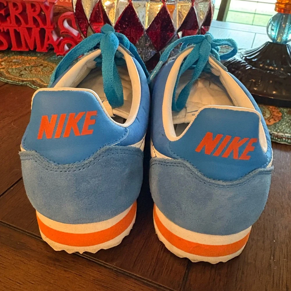 Nike Blue and White Sneakers with Orange Detail - Picture 4 of 7